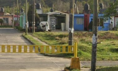 COHC (EMB) CASA EN VENTA DE CONTADO EN JALACINGO VERACRUZ