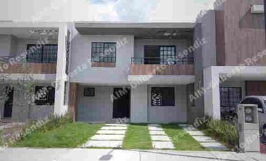 CASA EN VENTA EN HIDALGO.