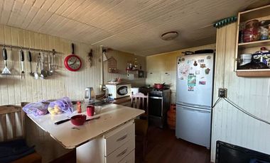 SE VENDE CASA – VILLA GENERAL BERNALES