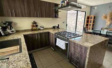 Casa en Renta en Cumbres de Juriquilla – Condominio Monte Everest