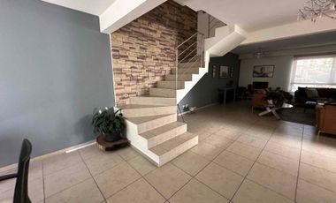 Casa en Renta en Cumbres de Juriquilla – Condominio Monte Everest