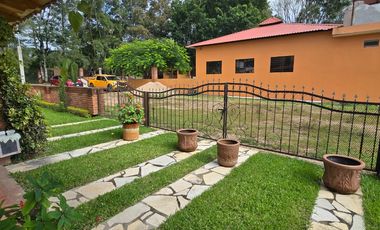 Se vende casa de campo de 1 solo nivel con mezzanine dentro de privada residencial campestre.