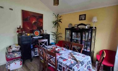 Arriendo casa 5 dormitorios Valle Volcanes