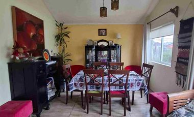 Arriendo casa 5 dormitorios Valle Volcanes