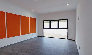 RESIDENCIA EN VENTA DENTRO DEL CLUB CAMPESTRE CON ALBERCA 625 MTS2