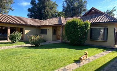 Hermosa casa en Loteo Santa Aurora, Machali