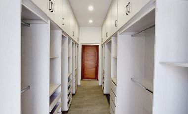 CASA EN VENTA CON ALBERCA DENTRO DEL FRAC RESIDENCIAL CLUB CAMPESTRE