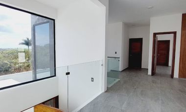 CASA EN VENTA CON ALBERCA DENTRO DEL FRAC RESIDENCIAL CLUB CAMPESTRE