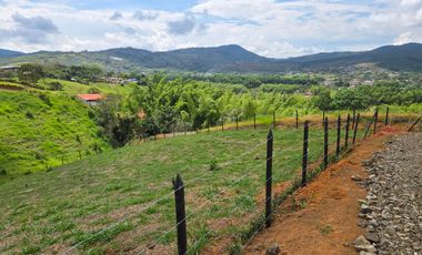 Venta de lotes semiplanos semiurbanos  en La Cumbre, Pavas