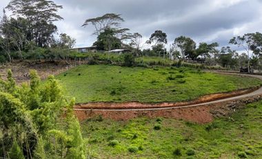 Venta de lotes semiplanos semiurbanos  en La Cumbre, Pavas