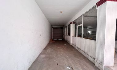 Locales y departamento/ oficinas en Venta en Av Siglo XXI