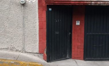 CASA CON USO DE SUELO PARA PLANTA DE AGUAS RESIDUALES, EN MAGDALENA CONTRERAS