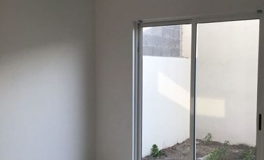 CASA EN RENTA CANTERAS RESIDENCIAL ESCOBEDO NUEVO LEON ZONA AV FIDEL VELAZQUEZ