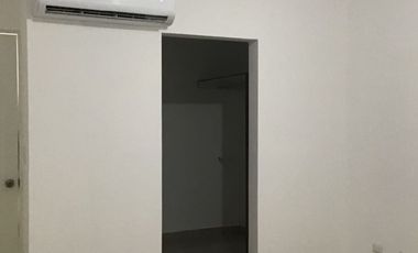 CASA EN RENTA CANTERAS RESIDENCIAL ESCOBEDO NUEVO LEON ZONA AV FIDEL VELAZQUEZ