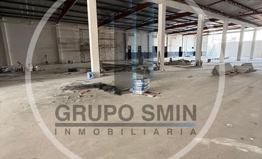 BODEGA EN RENTA DE 1,600 M2 EN AVENIDA CONSTITUYENTES  SAN JUAN DEL RIO