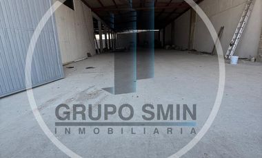 BODEGA EN RENTA DE 1,600 M2 EN AVENIDA CONSTITUYENTES  SAN JUAN DEL RIO