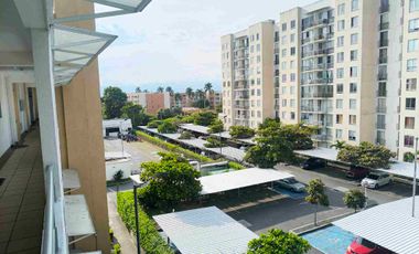 VENDO APTO DÚPLEX EXCELENTE UBICACIÓN FRENTE CENTRO COMERCIAL UNICENTRO