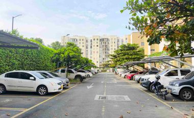 VENDO APTO DÚPLEX EXCELENTE UBICACIÓN FRENTE CENTRO COMERCIAL UNICENTRO