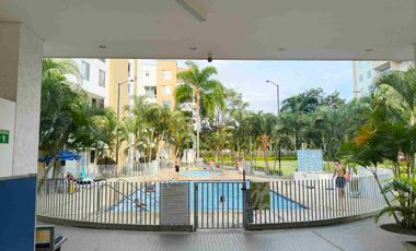 VENDO APTO DÚPLEX EXCELENTE UBICACIÓN FRENTE CENTRO COMERCIAL UNICENTRO