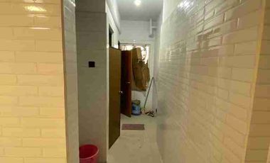 Di Sewakan /Jual Apt Golf Karawaci
Apartemen Golf Karawaci 3 Bedroom Full Furnished 
BARU RENOV , DICAT, KULKAS BARU ,  SIAP HUNI