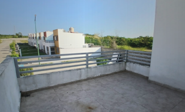 CASA DE ENTREGA INMEDIATA EN PRIVADAS DE VALLE ALTO, TUXPAN, VERACRUZ