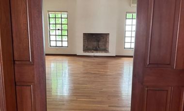 CASA EN NOGALAR DEL CAMPESTRE