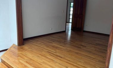 CASA EN NOGALAR DEL CAMPESTRE