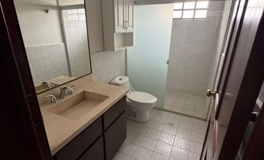 CASA EN NOGALAR DEL CAMPESTRE