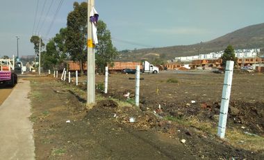 Terreno de 1250m2 en renta salida a Quiroga