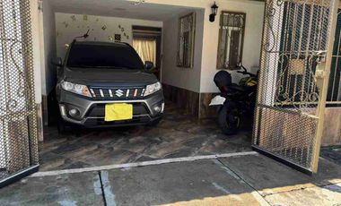 Vendo casa unifamiliar caña real excelente ubicación