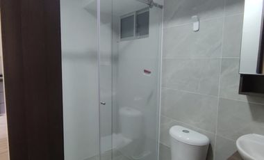 APTO EN ARRENDAMIENTO BOSQUES DE LA COLINA 3