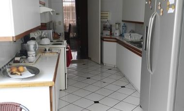 VENTA | DPTO. | SURCO | 248 M2 | 4 DORMITORIOS | 3.5 BAÑOS | TERRAZA | SALA DE ESTAR | 2 COCHERAS