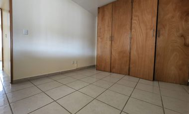 Departamento en PB renta, Calzada Acoxpa