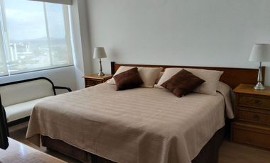 RENTA DE  PENTHOUSE AMUEBLADO en Juriquilla