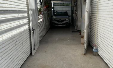 Venta de Casa CON PISCINA EN LUDUEÑA SUR