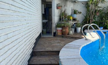 Venta de Casa CON PISCINA EN LUDUEÑA SUR