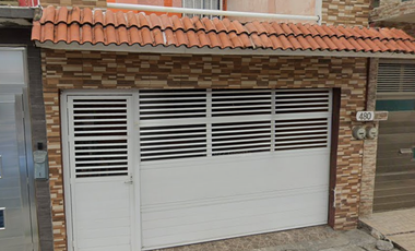 CASA A LA VENTA EN LOMAS DEL RIO MEDIO III, VERACRUZ CENTRO