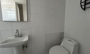 CASA EN RENTA RINCON DEL VALLE TLALNEPANTLA.