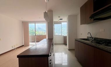 Apartamento en Arriendo en Camino Verde Envigado Antioquia