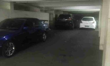 jual kosan hotel  Mewah murah 5 Lantai di sawah besar Jakarta Pusat