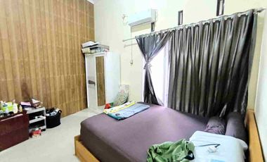 Rumah Cantik Luas Hook dapat 2 akses Jalan di Perumahan Jaten dekat ke UNS