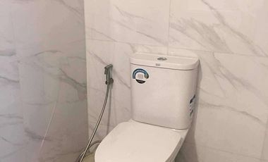 Rush Sale! Mandani Bay Tower 2 with parking area