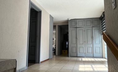 Se vende Preciosa Casa al sur de la ciudad: 4 recámaras, 2 terrazas en Tlalpan, CDMX