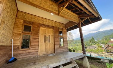 Rumah Villa di Desa Wisata Udara Dingin Purwakarta Dijual Murah