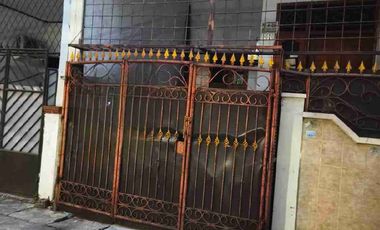 RUMAH SIAP HUNI BARU RENOV 1,5 LANTAI PADEMANGAN TIMUR