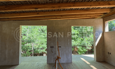 Se Vende Casa Balsa: Arquitectura Contemporánea en el Corazón de La Foresta