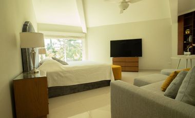 ISLA RISUEÑA/ ISLA DORADA CASA 3 RECAMARAS  + ESTUDIO CON MUELLE!!!