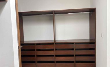 Hermosa casa en renta en la campiña, 3 recámaras cada una acompaño Zona norte