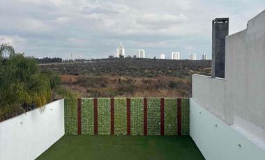Hermosa casa en renta en la campiña, 3 recámaras cada una acompaño Zona norte