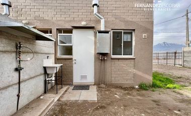 LOS ANDES - ARRIENDA CASA DE DOS PISOS 3D 2B SENDERO DE LOS ANDES